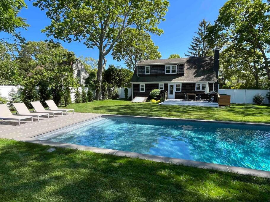 Stylish & Modern Hamptons Cape With Saltwater Pool-5 Min To Beach Villa Hampton Bays Exterior photo