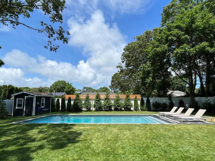 Stylish & Modern Hamptons Cape With Saltwater Pool-5 Min To Beach Villa Hampton Bays Exterior photo